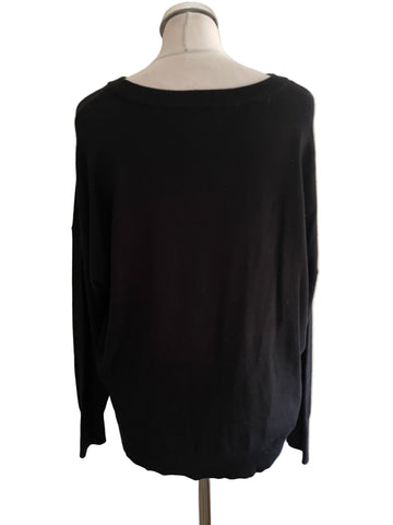 DKNY BLACK EMBOSSED  LOGO FRONT LONG SLEEVE JUMPER SIZE M