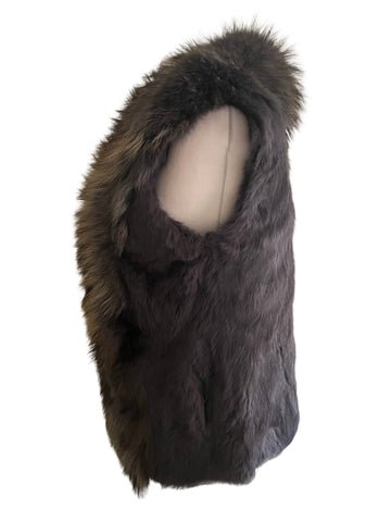 BRAND NEW CATCH ME GREY RACOON & CONEY FUR GILET SIZE S/M