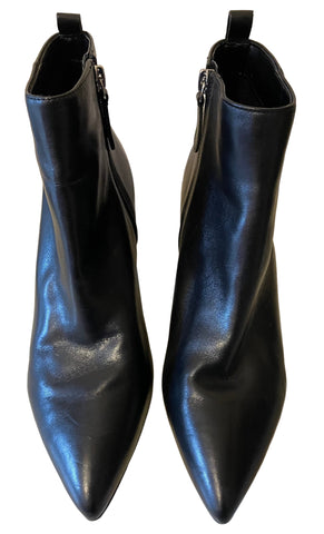 GUESS BLACK LEATHER HEELED ANKLE BOOTS SIZE 7/40