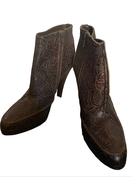 BRAND NEW NICOLE FARHI TRUFFLE BROWN EMBOSSED LEATHER ANKLE BOOTS SIZE 6/39