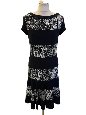 JOSEPH RIBKOFF NAVY BLUE & WHITE SEQUIN PRINT & STRIPED OCCASION DRESS SIZE 12