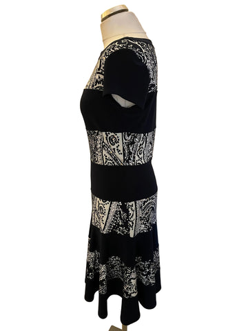 JOSEPH RIBKOFF NAVY BLUE & WHITE SEQUIN PRINT & STRIPED OCCASION DRESS SIZE 12