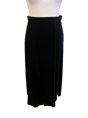 VINTAGE COUNTY CASUALS BLACK & BROWN CHECK JACKET WITH BLACK VELOUR LONG SKIRT & HAT SIZE 10/12