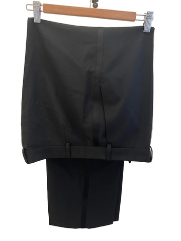 MARKS & SPENCER MACHINE WASHABLE BLACK TUXEDO SUIT SIZE 44M/36W