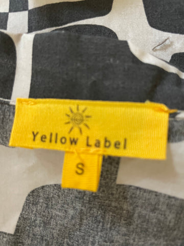 YELLOW LABEL LIGHT GREY & BLACK PRINT COLLARED LONG SLEEVED SHIRT SIZE S