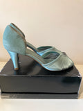 CLARKS GREEN PEEPTOE SATIN & SUEDE HEELS WITH MATCHING CLUTCH BAG SIZE 6.5/39.5