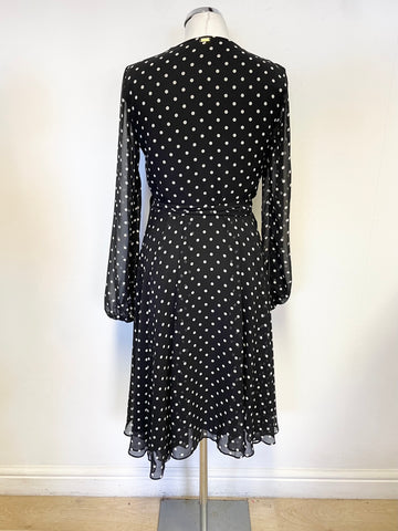 GUESS BLACK & WHITE SPOT LONG SLEEVED WRAP DRESS SIZE S