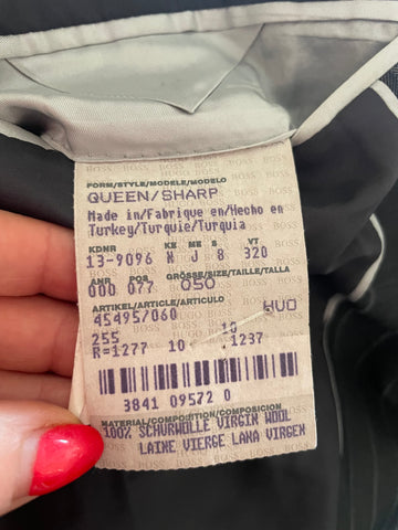 HUGO BOSS QUEEN/SHARP 100% VIRGIN WOOL DARK GREY PINSTRIPE TAILORED SUIT  SIZE 40R