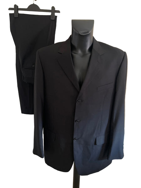 GIORGIO FERRARO BLACK TAILORED SUIT SIZE 42L /36W