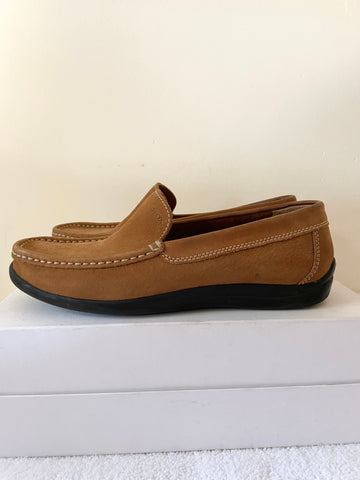 GEOX TAN SUEDE FLAT LOAFERS SIZE 8/42
