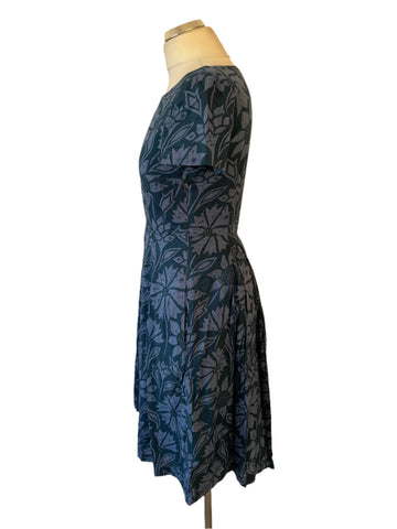SEASALT CORNWALL FLORIST BLUE FLORAL PRINT SHORT SLEEVE FIT & FLARE DRESS SIZE 8