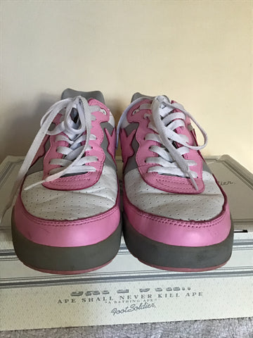 BAPE STA * A BATHING APE  FOOT SOLDIER WHITE WITH PINK GREY TRIM  TRAINERS SIZE 10 / 44.5
