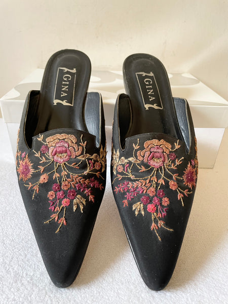 GINA BLACK EMBROIDERED TEXTILE POINTED TOE FLAT MULES SIZE 7.5/41