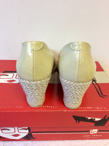 JOSE SAENZ BEIGE PATENT LEATHER WEDGE HEELS SIZE 4/37