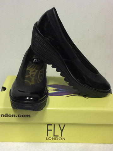 BRAND NEW FLY LONDON YOKO BLACK PATENT LEATHER WEDGE HEEL SHOES SIZE 7/40
