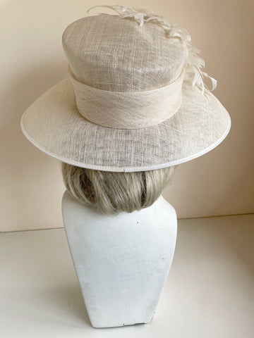 PHASE EIGHT IVORY & WHITE FEATHER TRIM FORMAL HAT