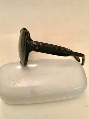 DVB VICTORIA BECKHAM BLACK OVERSIZE CAT 3 SUNGLASSES