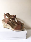 GABOR TAN (PEANUT) LEATHER WEDGE HEEL SANDALS SIZE 6.5 / 39.5 FIT G