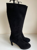 HOBBS BLACK SUEDE KNEE LENGTH HEELED BOOTS SIZE 7/40
