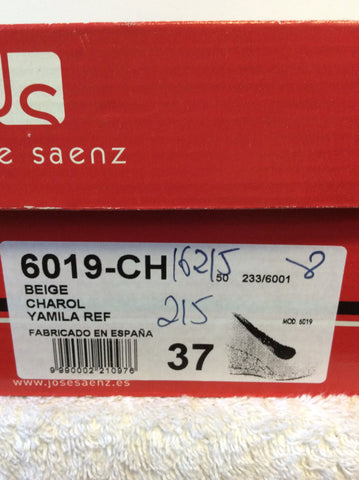 JOSE SAENZ BEIGE PATENT LEATHER WEDGE HEELS SIZE 4/37