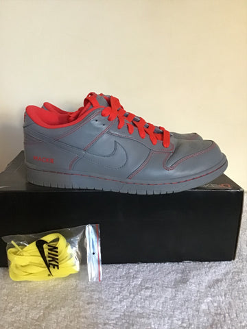 NIKE ID GREY & NEON RED LACE UP PERSONALISED TRAINERS SIZE 9/44