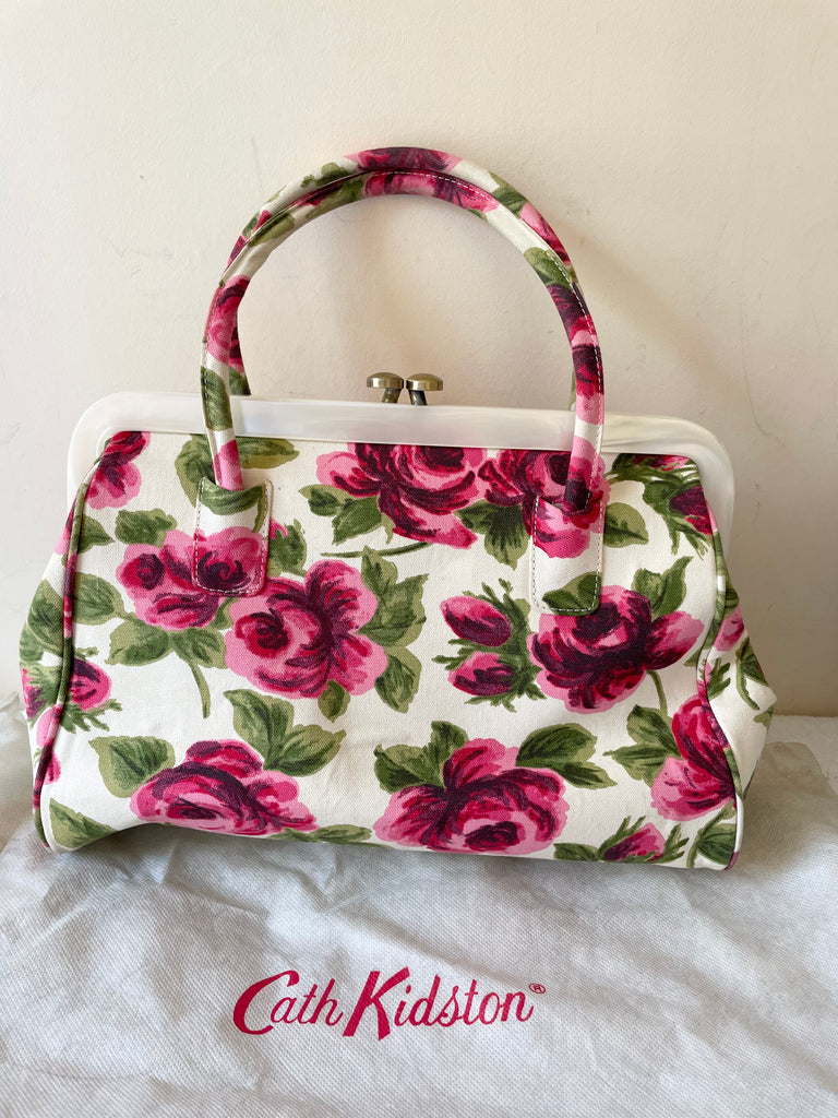 Juicy couture NWT pink floral purse | Floral purse, Purses, Juicy couture