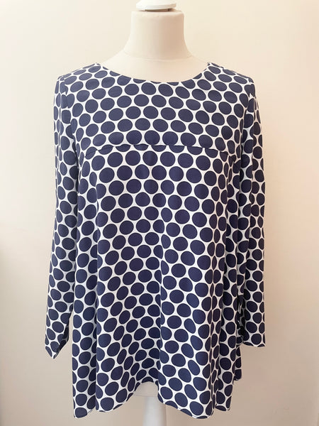 BODEN NAVY & WHITE SPOT LONG SLEEVE TOP SIZE 12