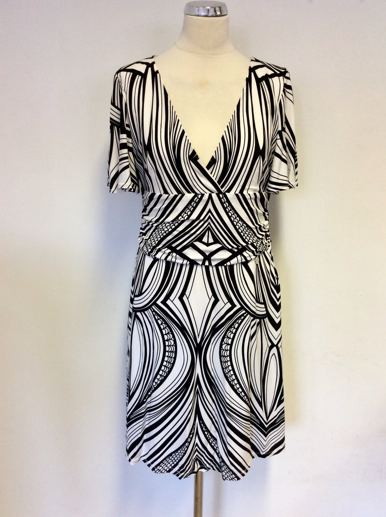 Black and white dress size 16 deals