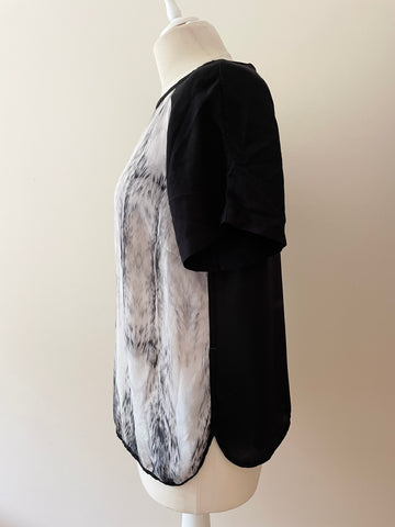 MINT VELVET BLACK & GREY SILK FRONT SHORT SLEEVE TOP SIZE 16