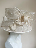 UNBRANDED CREAM & IVORY FEATHER PEARL BEADED BOW TRIM FORMAL HAT
