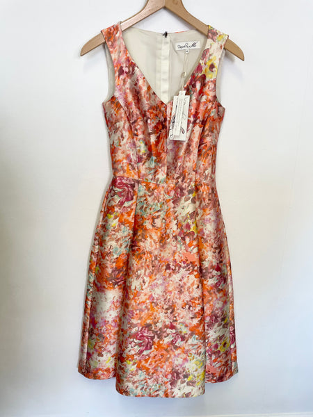 BRAND NEW DAMSEL IN A DRESS ORANGE & MULTI COLOURED FIT & FLARE DRESS SIZE 8