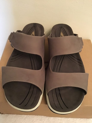 BRAND NEW IN BOX MBT TABIA MILITARY LEATHER SLIP ON MULE SANDALS SIZE 5/38