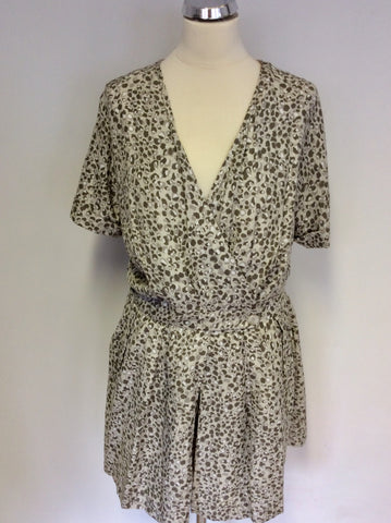 SMART REISS BEIGE PRINT SHORTS PLAYSUIT SIZE 10