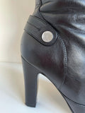 KAREN MILLEN BLACK LEATHER BUCKLE TRIM HEELED KNEE LENGTH BOOTS SIZE 5/38