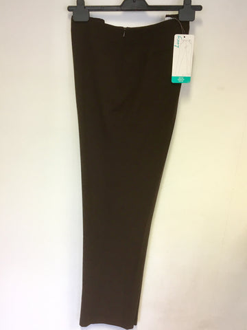 BRAND NEW EMRECO LUCY BROWN MID RISE,CURVED HIP,SLIM LEG TROUSERS SIZE 20