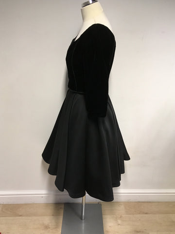 VINTAGE DESIGNER VICTOR COSTA FOR HARVEY NICHOLS BLACK VELVET BODICE EVENING DRESS SIZE 10