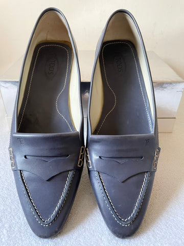 TODS PETROL BLUE/GREY LEATHER POINTED TOE LOAFERS SIZE 6..5/39.5