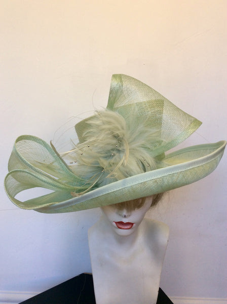 MINOSA LIGHT GREEN FEATHER & BOW TRIM WIDE BRIM FORMAL HAT