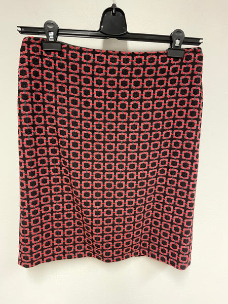 BRAND NEW MARKS & SPENCER RED, GREY & BLACK PATTERNED PENCIL SKIRT  SIZE 10
