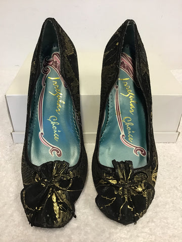 BRAND NEW IRREGULAR CHOICE BLACK SUEDE & GOLD METALLIC PRINT HEELS SIZE 7/40