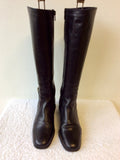 CLARKS BLACK LEATHER BUCKLE TRIM KNEE LENGTH BOOTS SIZE 5.5/38.5