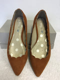 BODEN MUSTARD SUEDE SCALLOPED EDGE FLATS SIZE 6/39