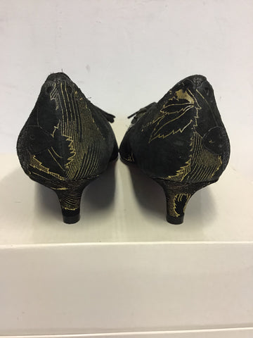 BRAND NEW IRREGULAR CHOICE BLACK SUEDE & GOLD METALLIC PRINT HEELS SIZE 7/40