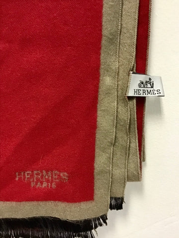 HERMES RED & FAWN REVERSIBLE HORSE DESIGN TRIM WOOL & CASHMERE WRAP/ SCARF