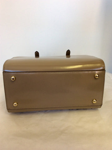 BRAND NEW MARIA CARLA HIGH GLOSS BEIGE SHOULDER / HANDBAG