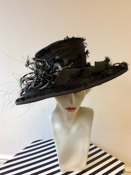 VICTORIA ANN BLACK & WHITE FEATHER TRIM WIDE BRIM FORMAL HAT
