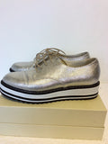 MODA IN PELLE SILVER & WHITE WEDGE HEEL LACE UP SHOES SIZE 7/40