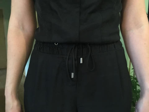 KAREN MILLEN BLACK SLEEVELESS ZIP TRIM JUMPSUIT SIZE 10