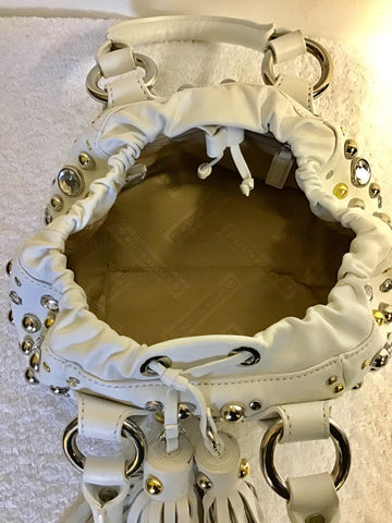 KAREN MILLEN WHITE LEATHER STUDDED TASSEL TRIM HAND BAG