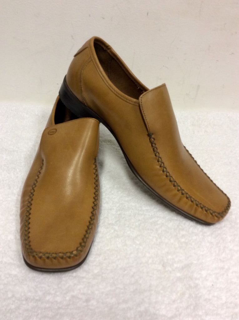 BRAND NEW BASE LONDON TAN LEATHER SLIP ON SHOES SIZE 9 43
